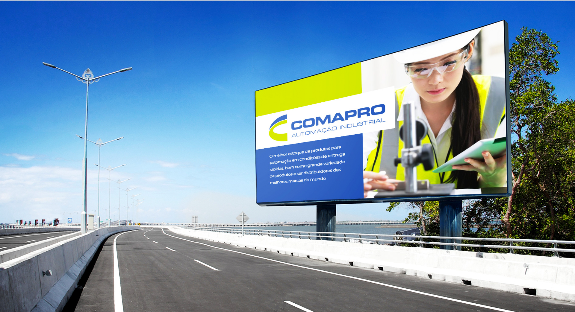 Comparo - Aplicação em outdoor